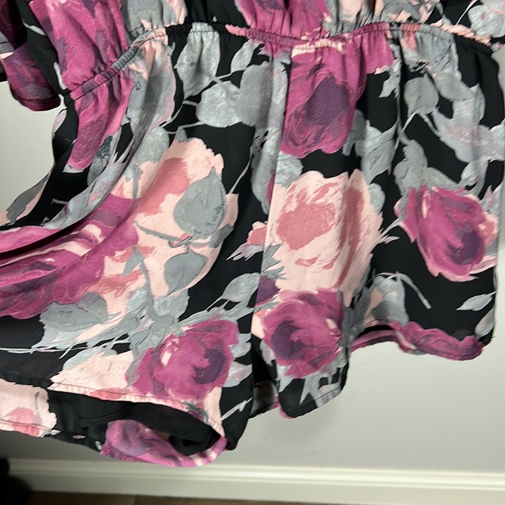 Lulus Shorts Romper- Women’s S - Picture 3 of 8